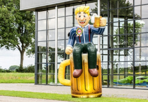 Opblaasbare Abraham pop op bierglas